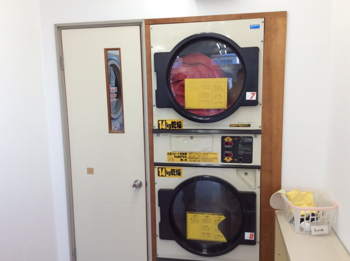 ドラム式全自動洗濯乾燥機